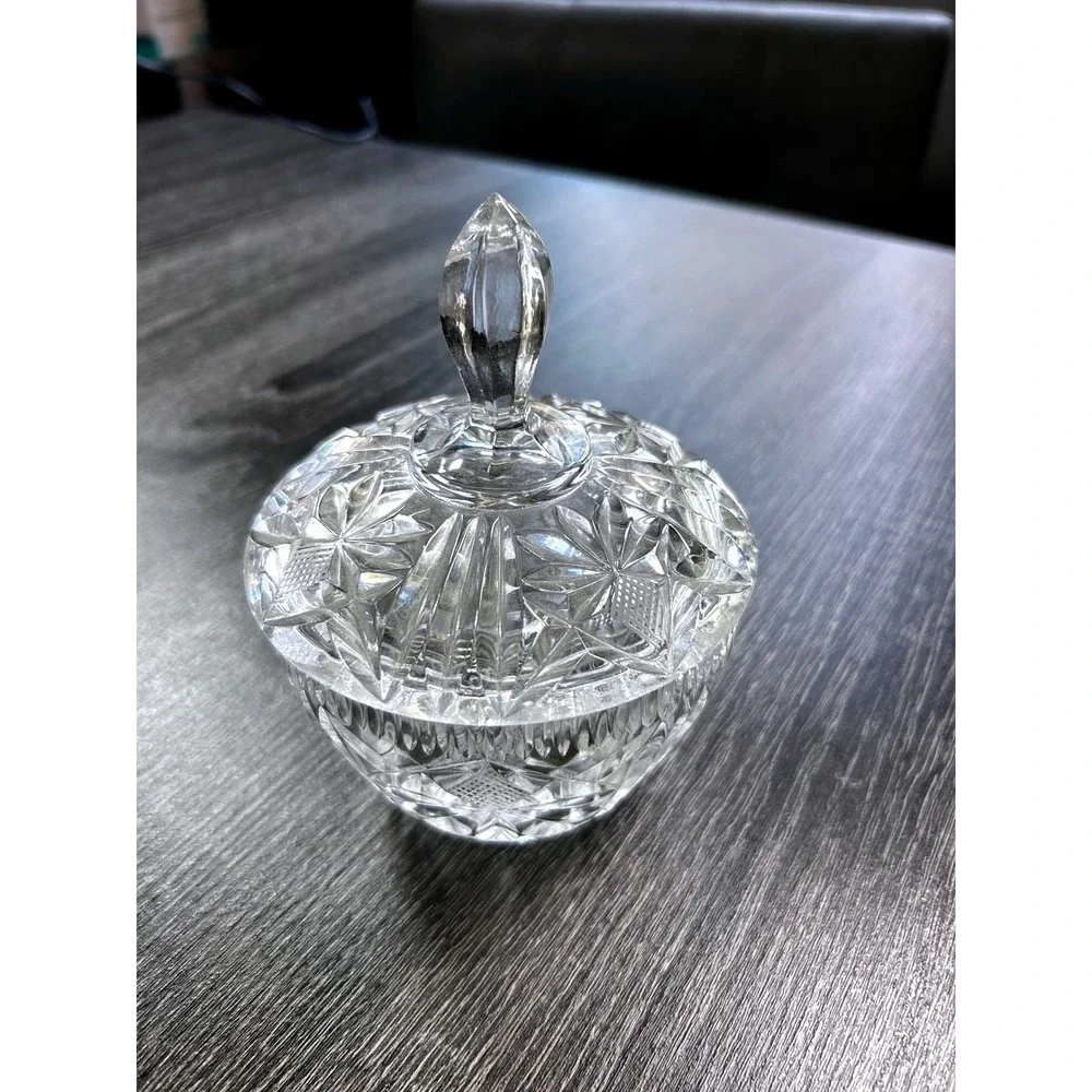 Vintage Pressed Lead Crystal Covered‎ Dish Leaf & Starburst Pattern Clear